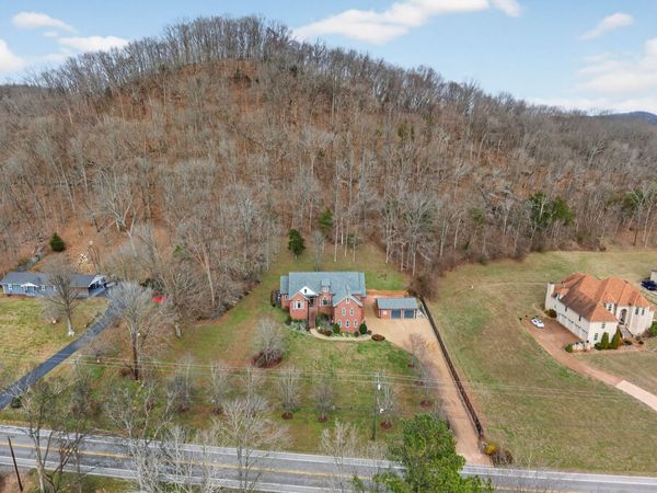 4952 Clarksville Hwy , Whites Creek, TN 37189
