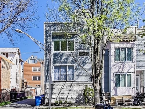 2308 W Belden Avenue, Chicago, IL 60647