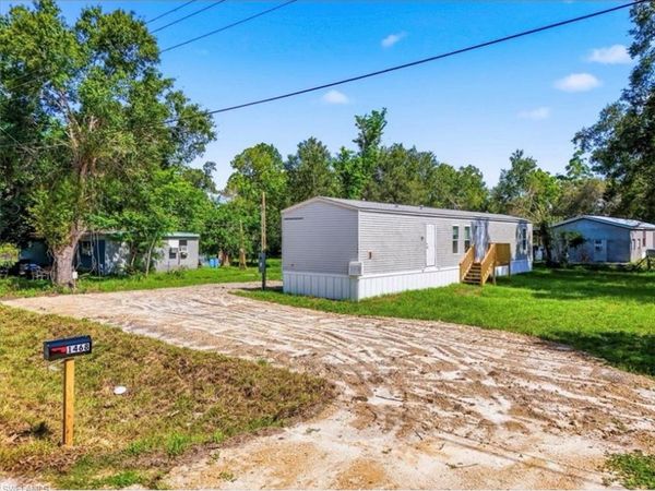 1468 Navaho AVE , LABELLE, FL 33935