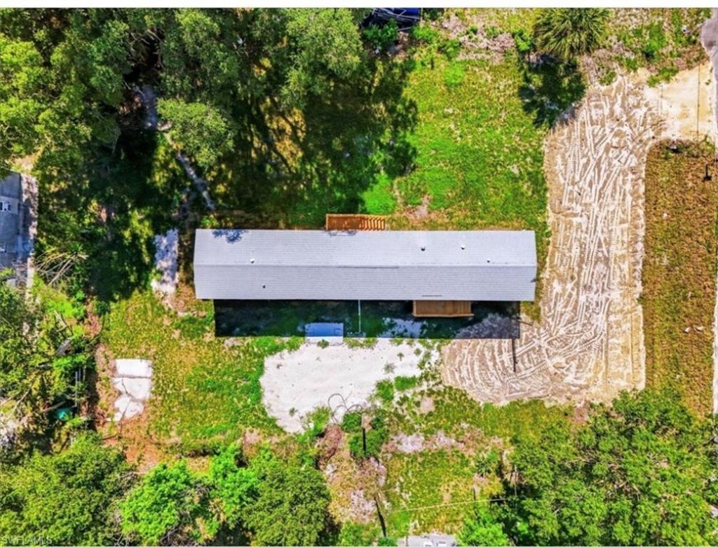 1468 Navaho Ave, Labelle, FL 33935 Photo