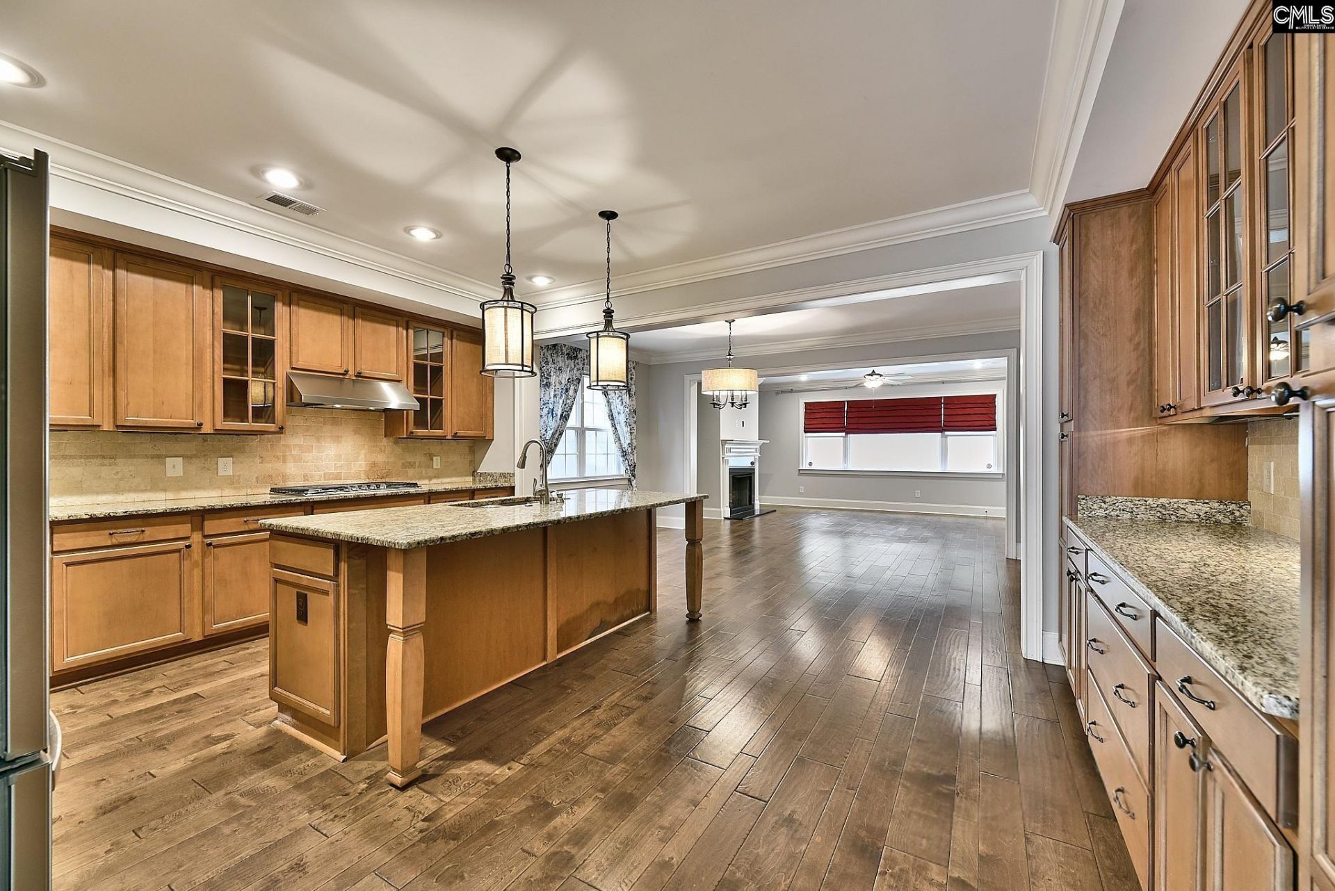 641 Tailwater Bend  Photo 6