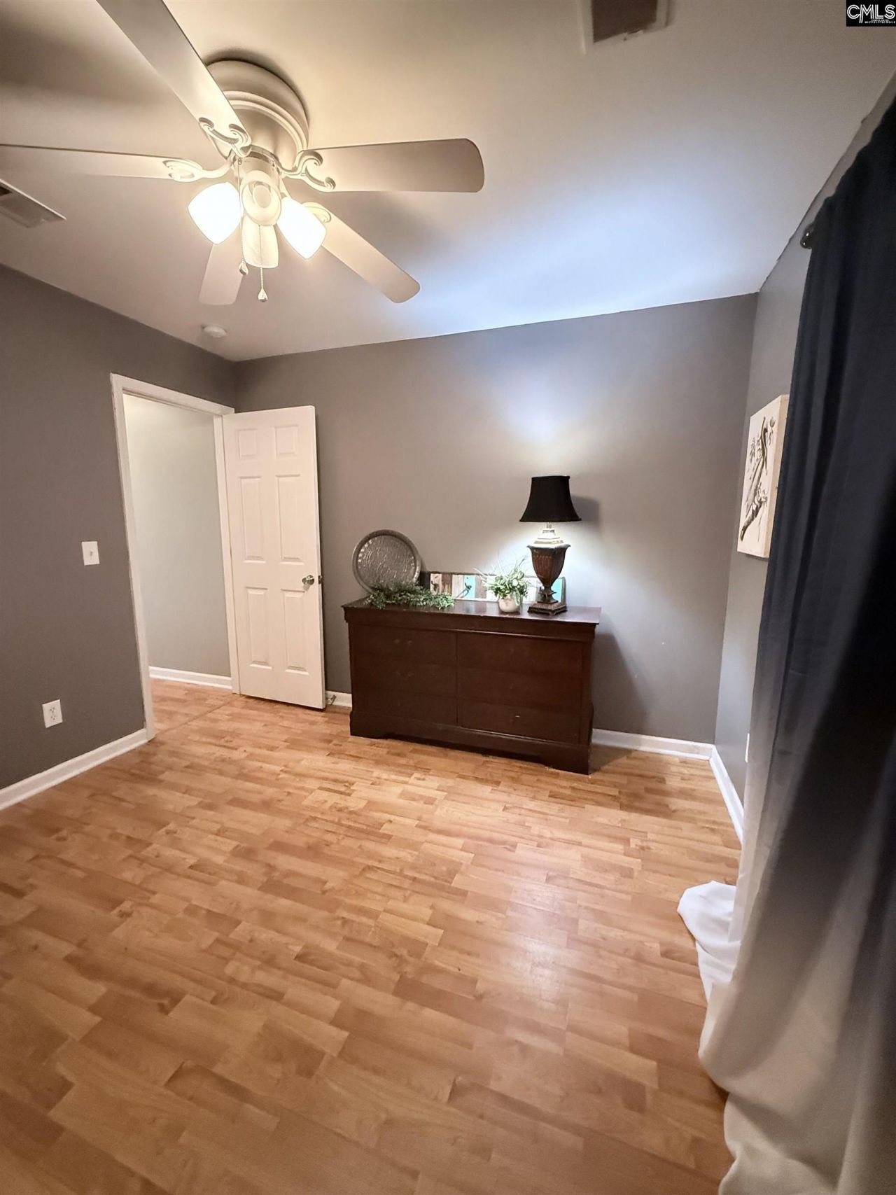 101 West Brook Court Photo 14