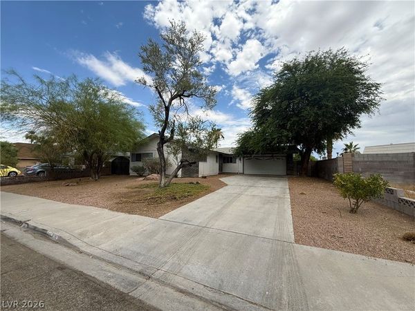 4682 Lancer Way, Las Vegas, NV 89121