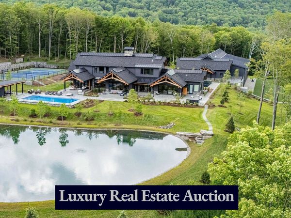 1084 Wade Pasture Road, Stowe, VT 05672