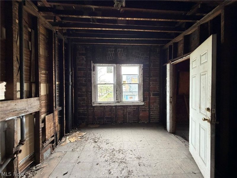 12103 Kinsman Road, Cleveland, OH 44120 Photo 28