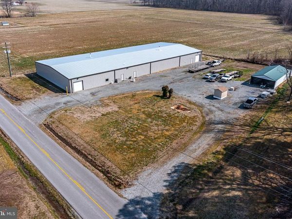1468 LAKE ROAD , LOTTSBURG, VA 22511
