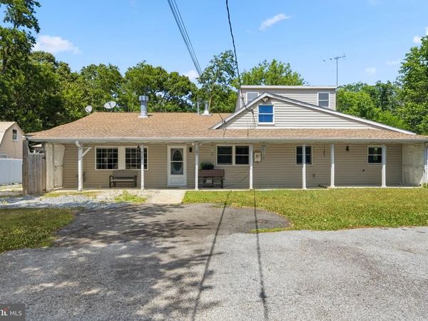 8304 DANGERFIELD PLACE, CLINTON, MD 20735