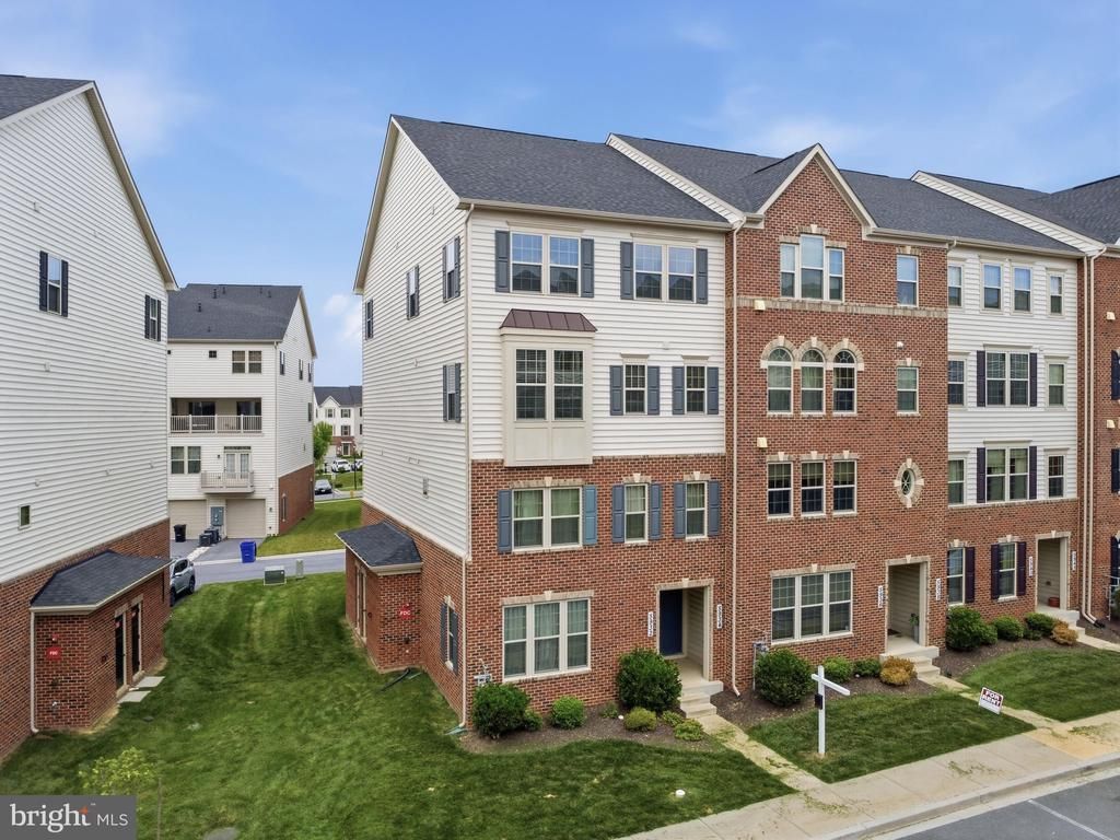 5934 ETTERBEEK STREET , IJAMSVILLE, MD 21754