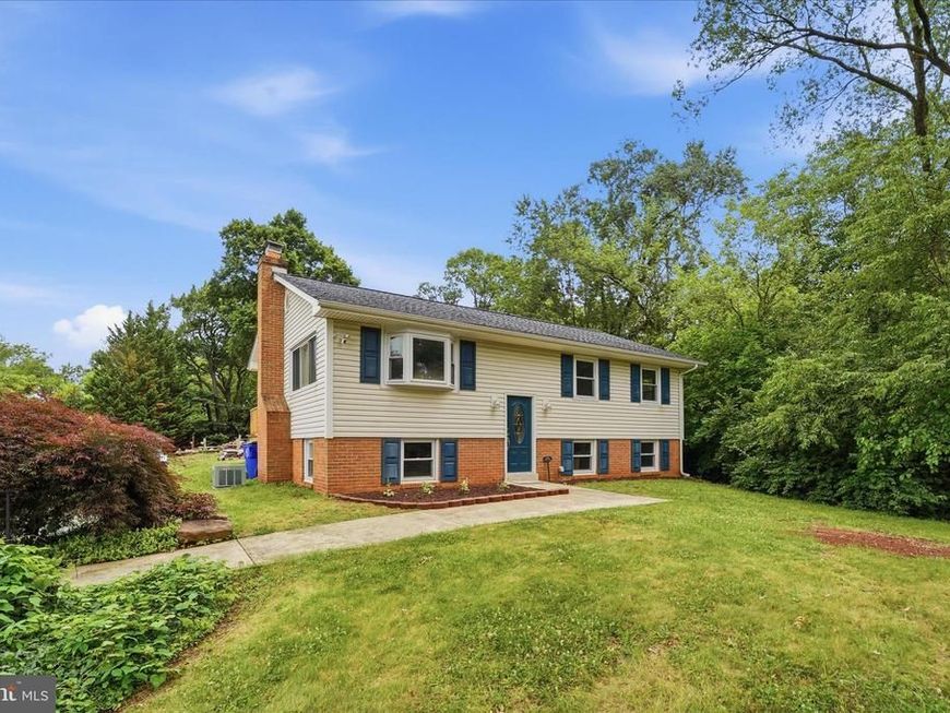 5615 Calvert Drive , Frederick, MD 21703 Main Photo