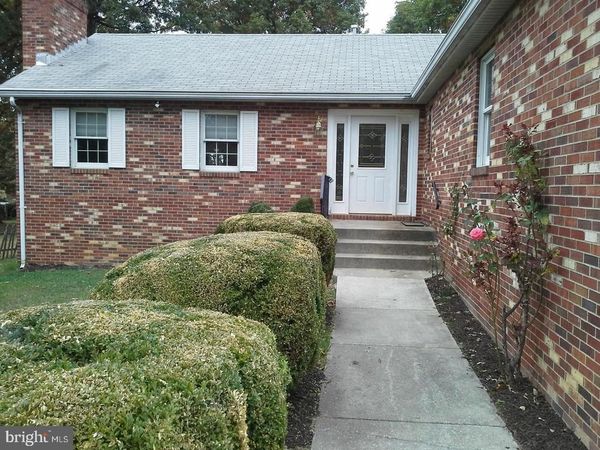 8822 SAUNDERS LANE , LANHAM, MD 20706