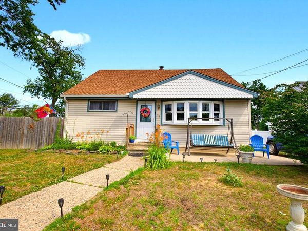 63 LINDEN AVENUE, BELLMAWR, NJ 08031