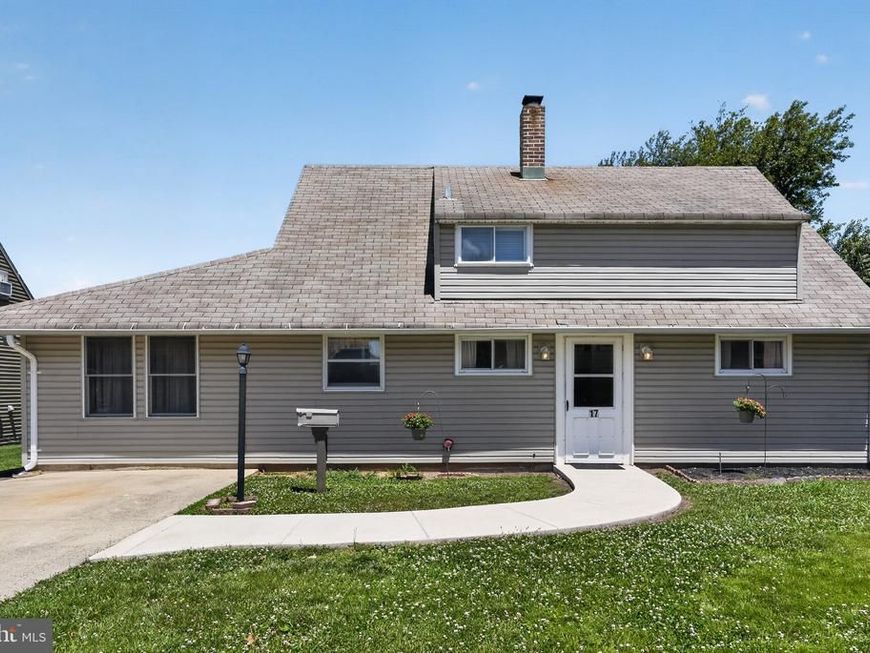 17 Idolstone Road , Levittown, PA 19057 Main Photo