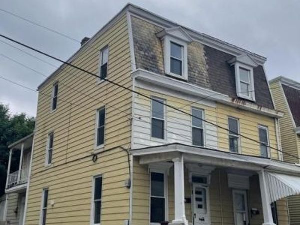 22 FRANK S BROWN BOULEVARD , STEELTON, PA 17113