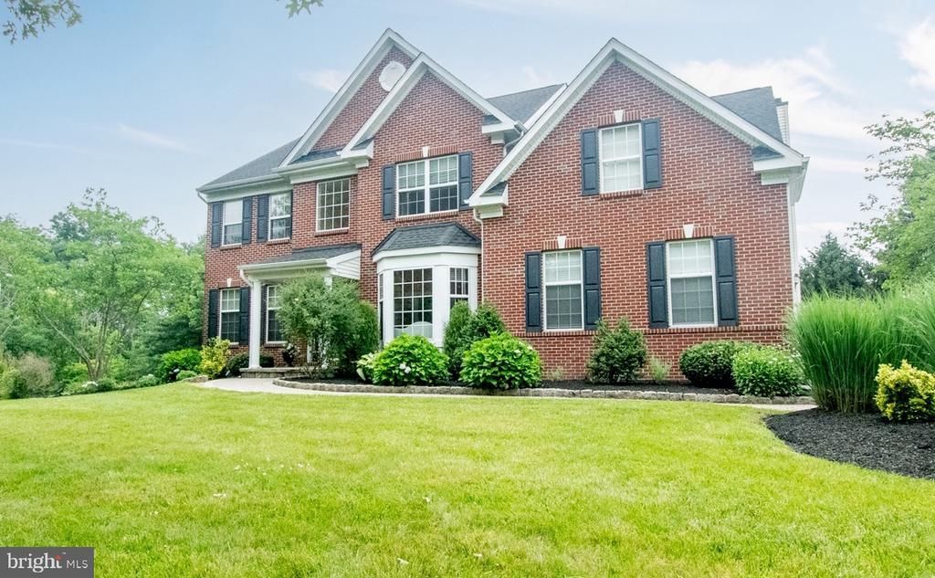 4 MARSHALL COURT, GLEN MILLS, PA 19342