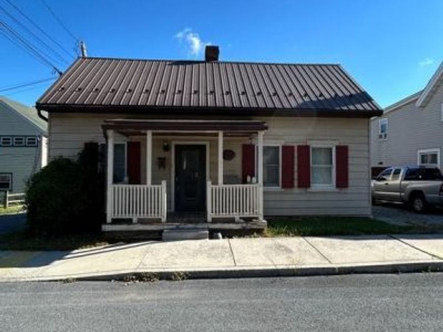 245 E Liberty Street, Chambersburg, PA 17201 Main Photo