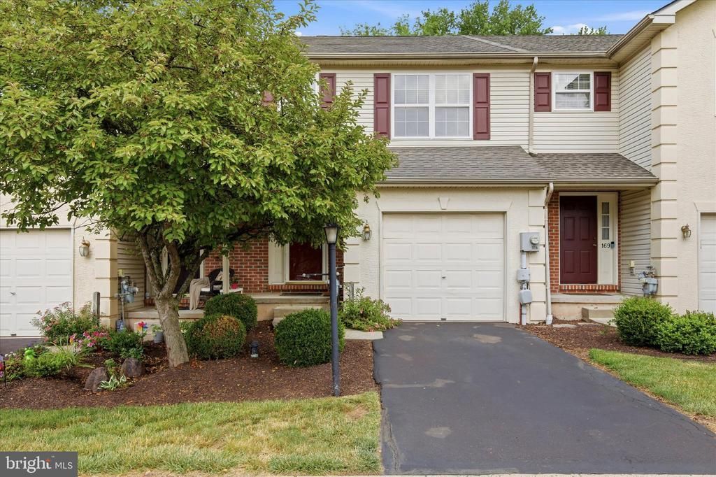 171 Vernon Court , Lansdale, PA 19446 Main Photo