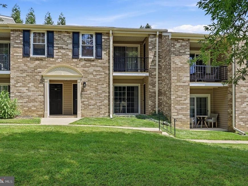 62 Ramsgate Court, Unit 211 U-62, Blue Bell, PA 19422 Main Photo