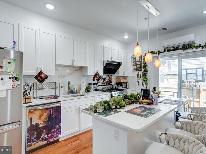 2611 S Marshall Street , Philadelphia, PA 19148 Main Photo