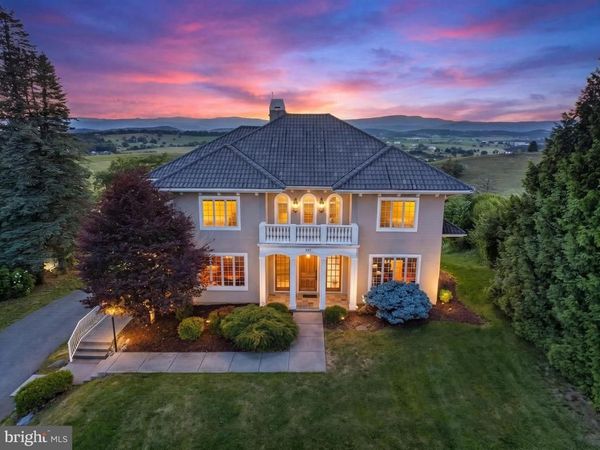 957 SUMMIT AVENUE, HARRISONBURG, VA 22802