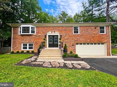 12 CLOVER HILL DRIVE , STAFFORD, VA 22556