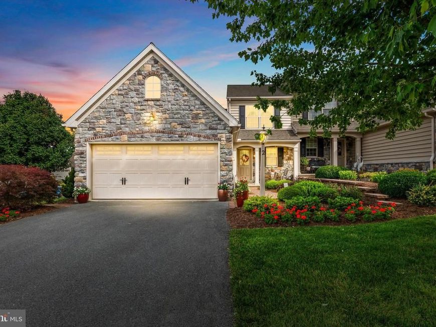 2 Water Leaf Road, Lancaster, PA 17603 Main Photo