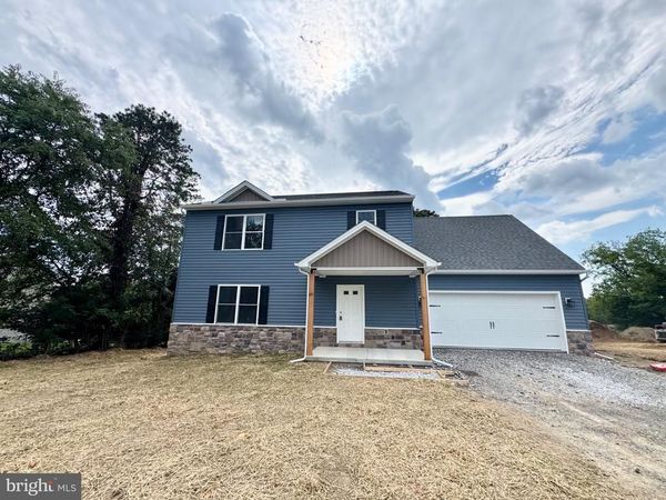 10 S LOCUST LANE, MECHANICSBURG, PA 17050