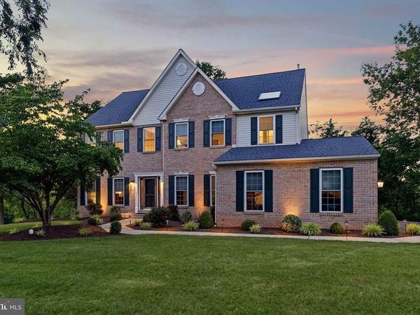 585 MICHELLE LANE, COLLEGEVILLE, PA 19426