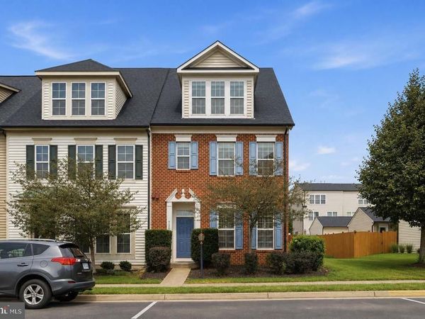 9320 ALVYN LAKE CIRCLE, BRISTOW, VA 20136