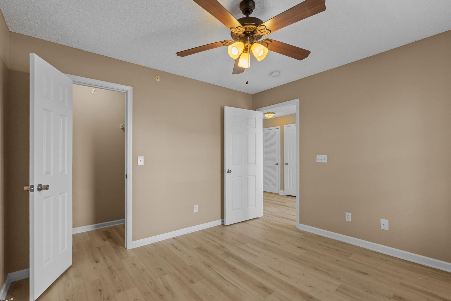 4924 Pond Shoals Ct. Photo 36