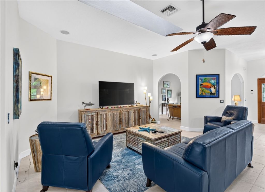 83 Blue Island Street, Sebastian, FL 32958 Photo