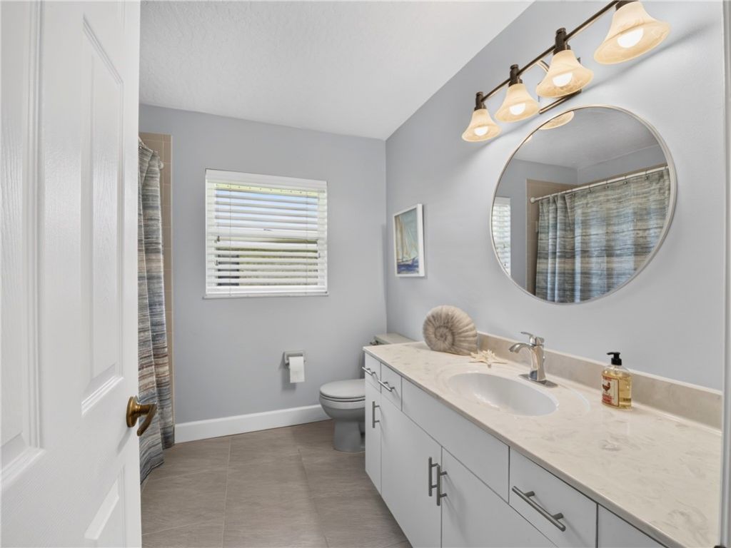 83 Blue Island Street, Sebastian, FL 32958 Photo
