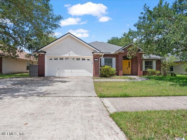 7366 HAWKS CLIFF Drive W, Jacksonville, FL 32222