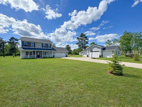 8035 Moidore Drive NW, Bemidji, MN 56601