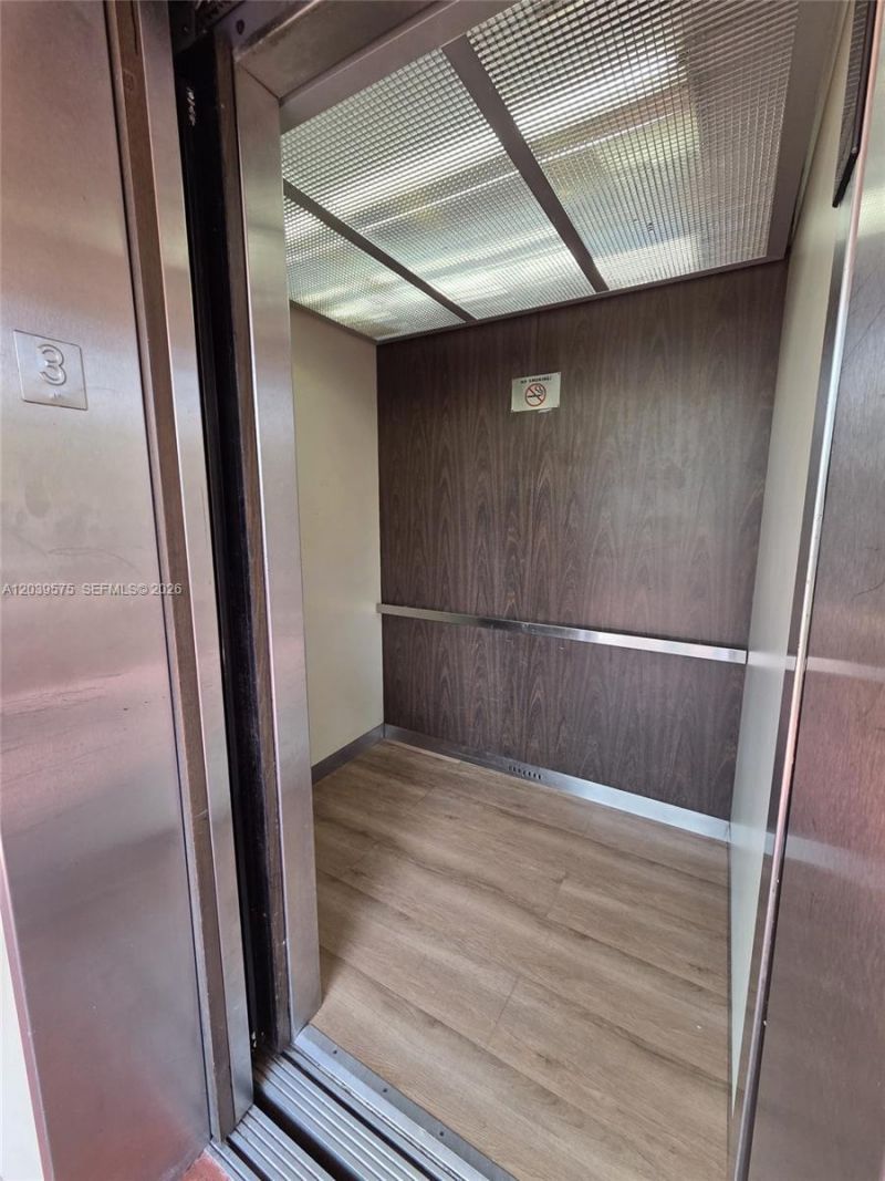 10985 SW 107th St, Unit 312, Miami, FL 33176 Photo