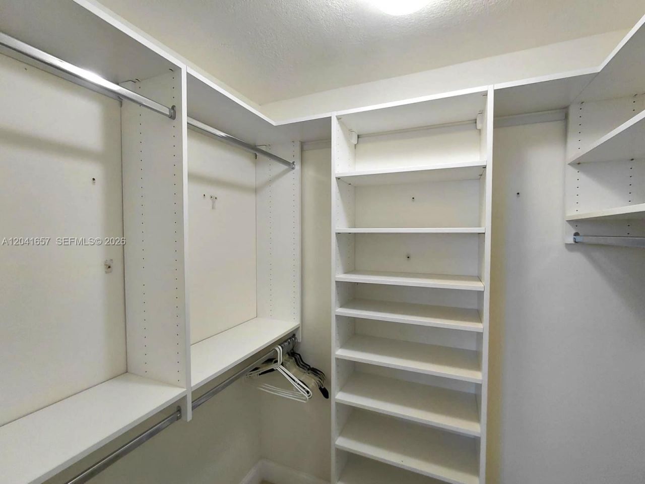 5701 Collins Ave , Unit 619, Miami Beach, FL 33140 Photo