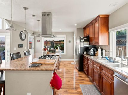 9075 Doncaster Ct, Elk Grove, CA 95624 Photo