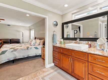 9075 Doncaster Ct, Elk Grove, CA 95624 Photo