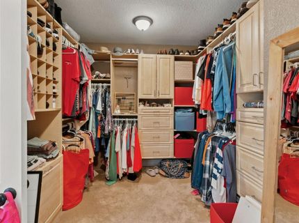 9075 Doncaster Ct, Elk Grove, CA 95624 Photo