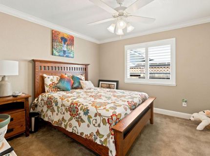9075 Doncaster Ct, Elk Grove, CA 95624 Photo
