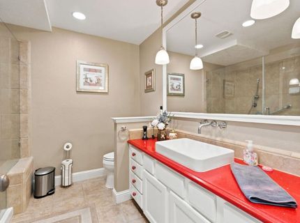 9075 Doncaster Ct, Elk Grove, CA 95624 Photo