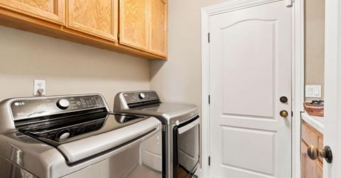 9075 Doncaster Ct, Elk Grove, CA 95624 Photo