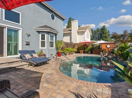 9075 Doncaster Ct, Elk Grove, CA 95624 Photo