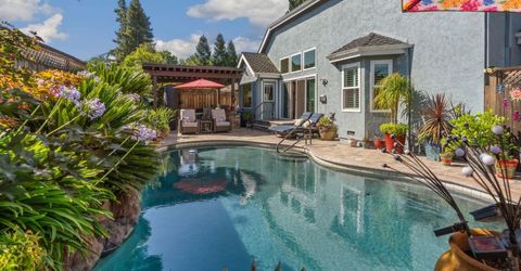 9075 Doncaster Ct, Elk Grove, CA 95624 Photo