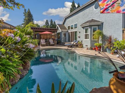 9075 Doncaster Ct, Elk Grove, CA 95624 Photo