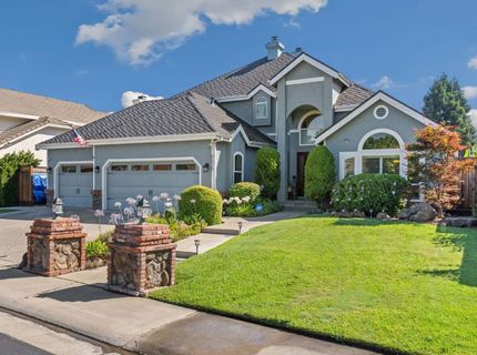 9075 Doncaster Ct, Elk Grove, CA 95624 Photo