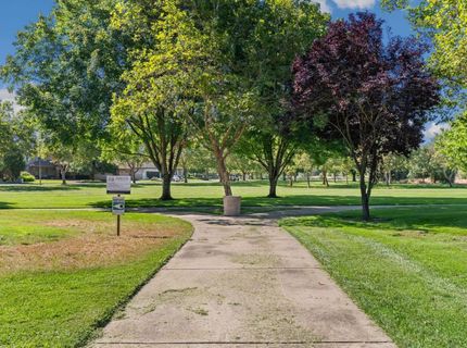9075 Doncaster Ct, Elk Grove, CA 95624 Photo