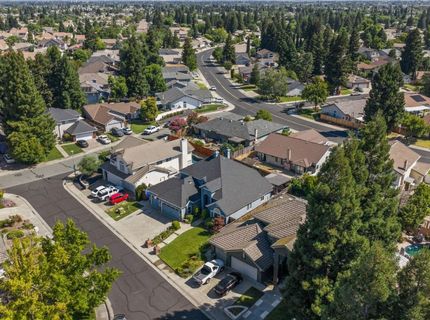 9075 Doncaster Ct, Elk Grove, CA 95624 Photo