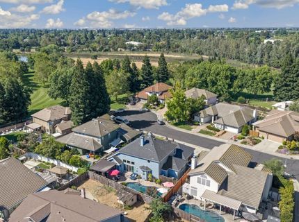 9075 Doncaster Ct, Elk Grove, CA 95624 Photo