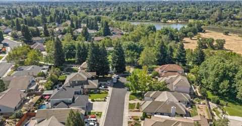 9075 Doncaster Ct, Elk Grove, CA 95624 Photo