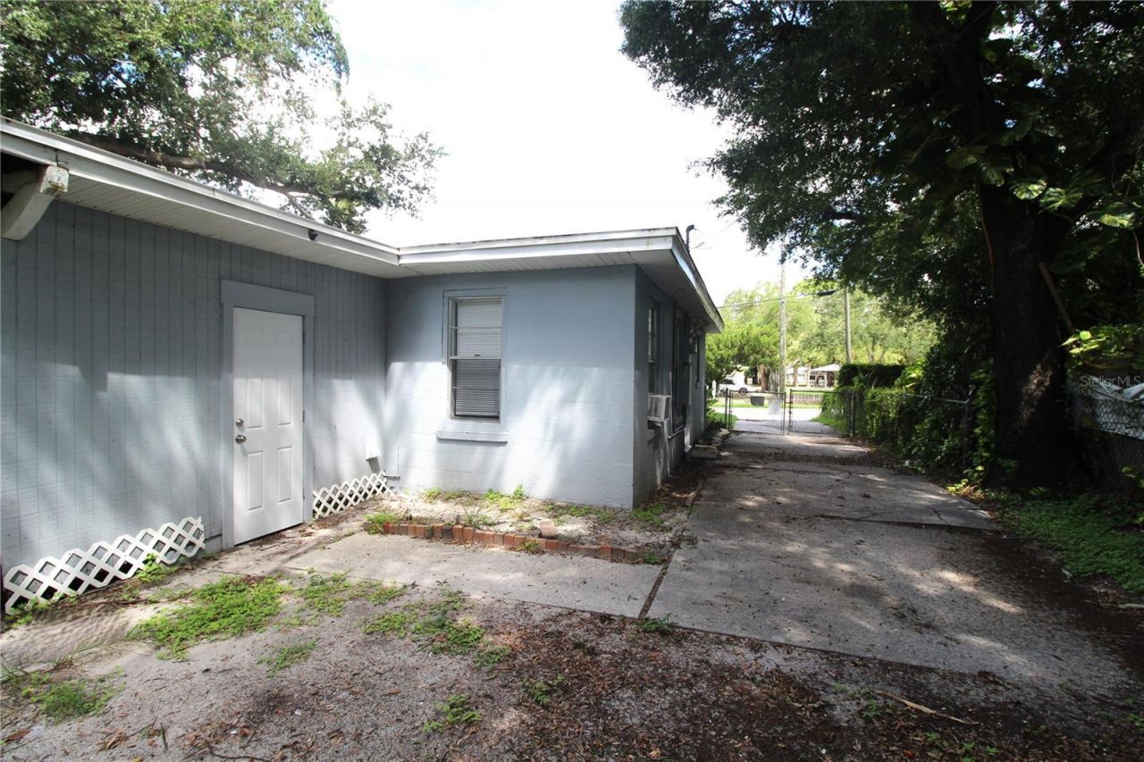 2066 7th Street , Sarasota, FL 34237 Photo